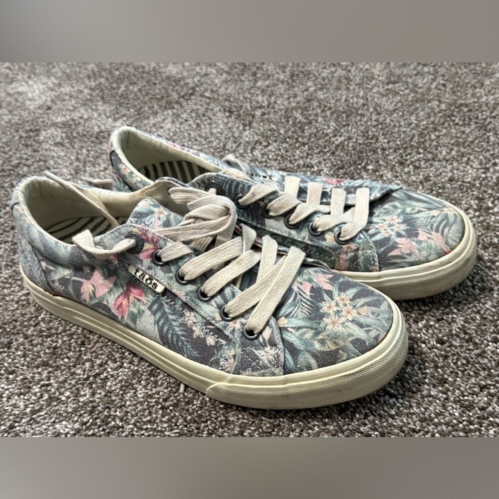 Taos sneakers